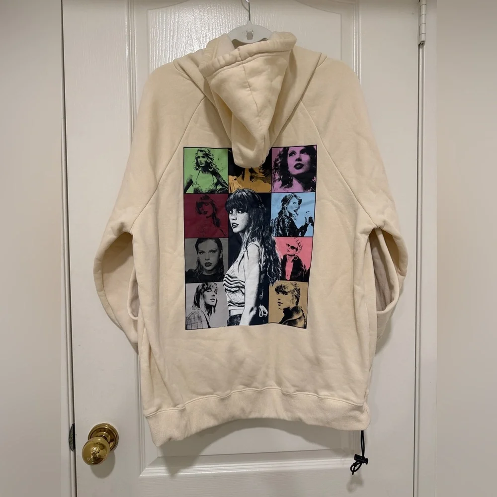 Taylor Swift Eras Tour Beige Hoodie Small Oversized Unisex Men’s Fit - Picture 1 of 5
